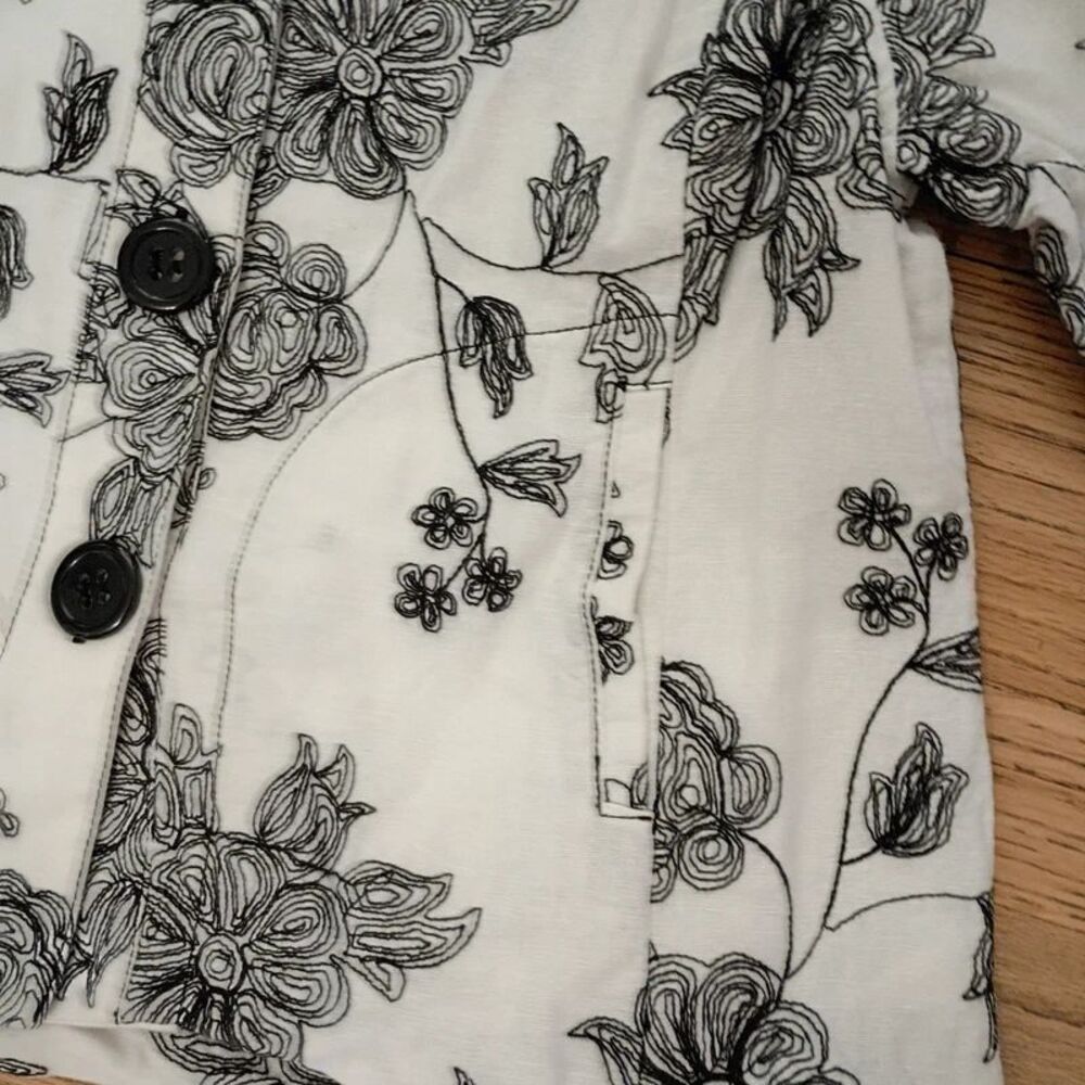 Windridge By Cheryl Nash Women's Top Linen Blend 2 Front Pockets Embroidered - Picture 6 of 16